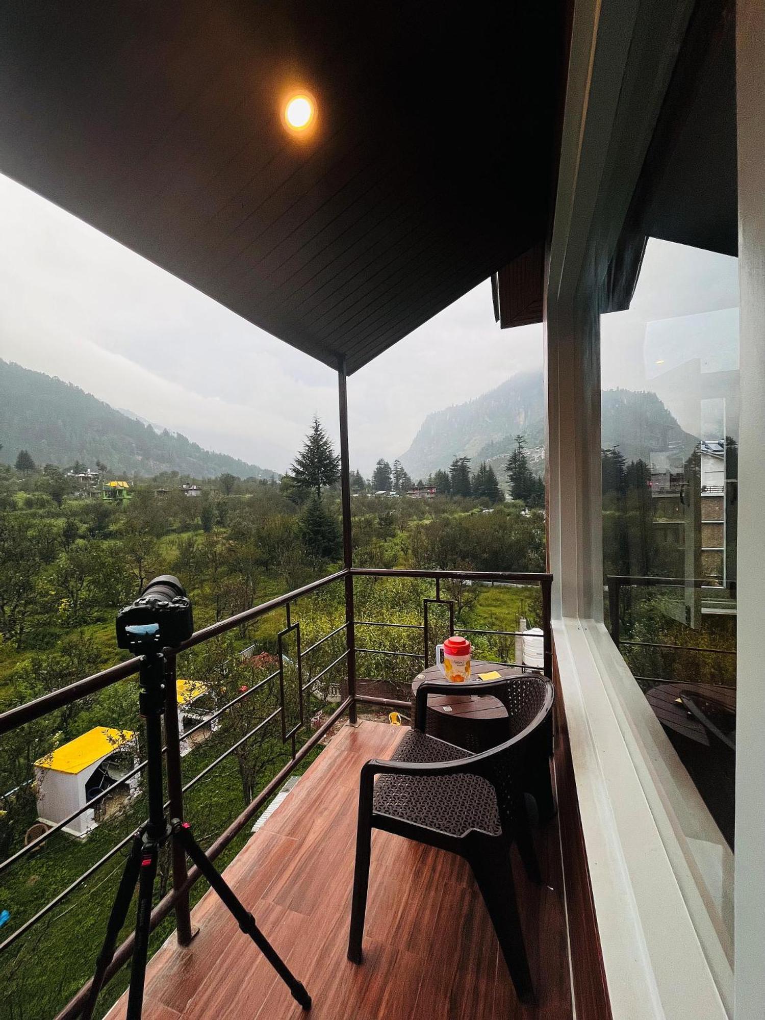 Resort Apple Flower By Manali Mall Road Eksteriør billede